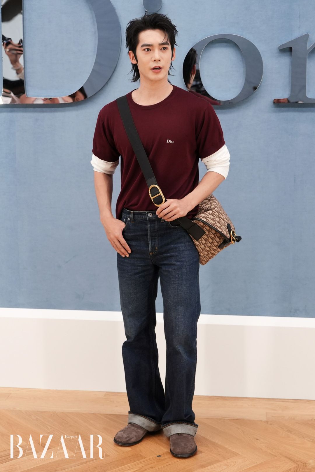 BZVN-front-row-dior-men-xuan-he-2026-jonathan-anderson00010