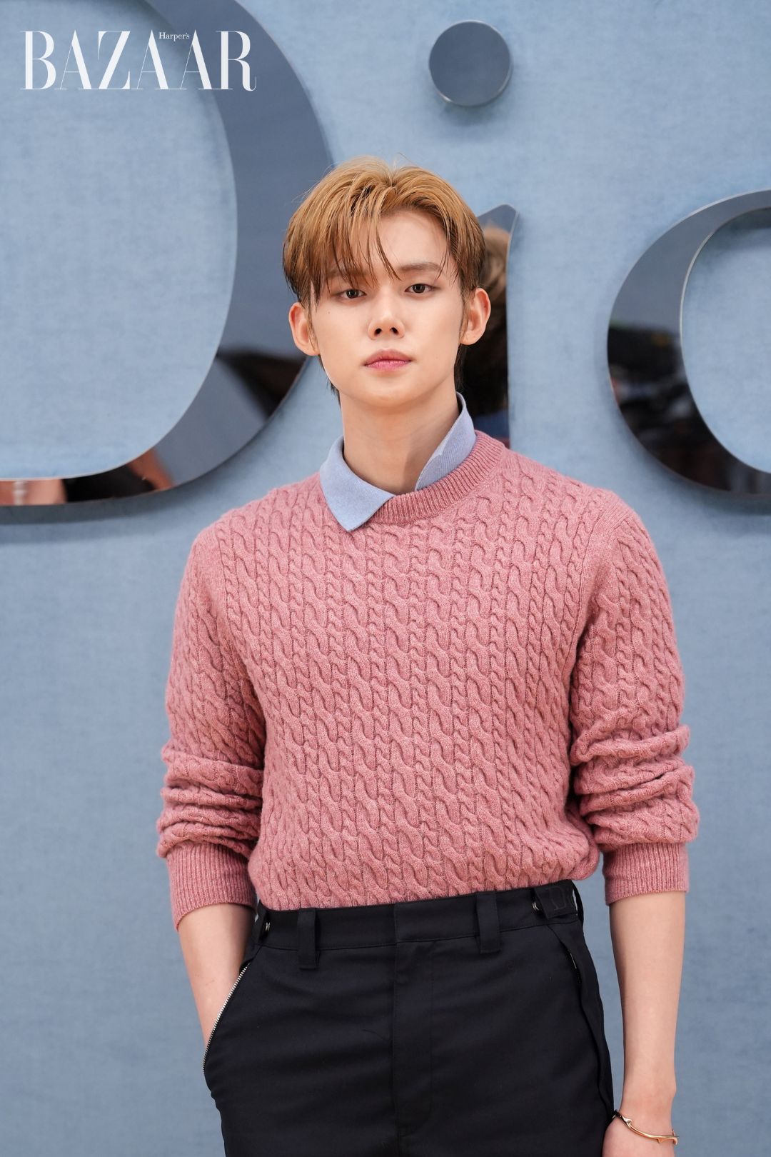 BZVN-front-row-dior-men-xuan-he-2026-jonathan-anderson00013