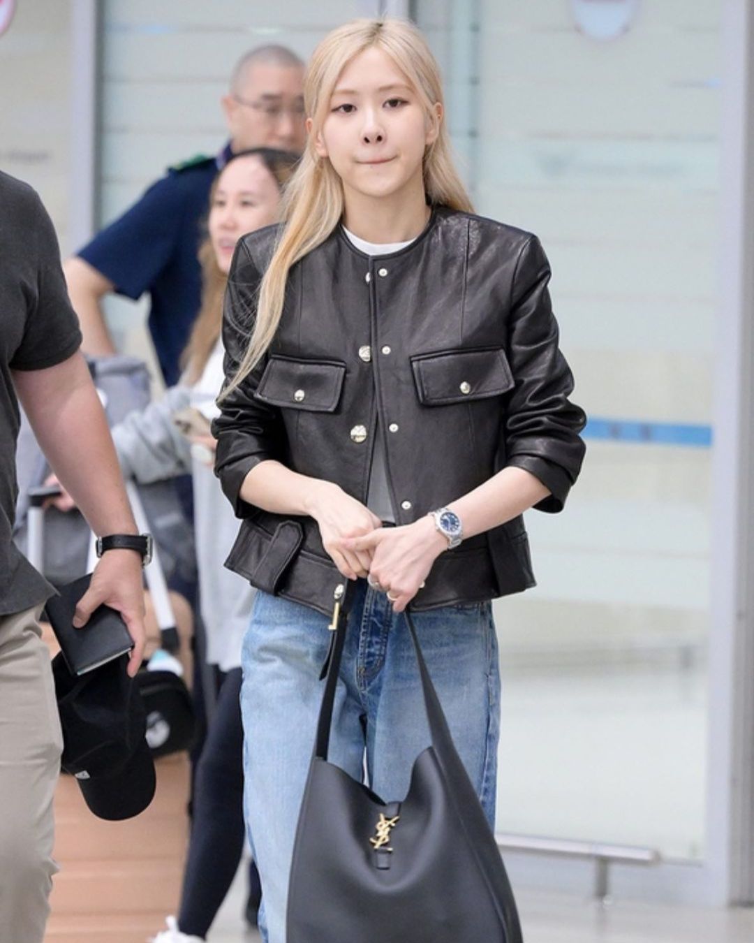 BZVN-BST-dong-ho-cua-ROSE00006