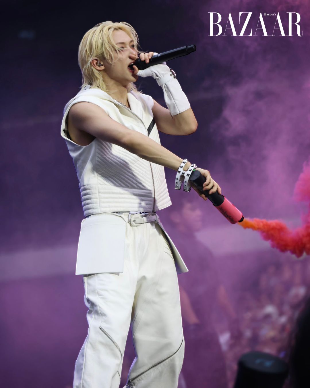BZVN-louis-vuitton-custom-concert-lisa-felix (1)
