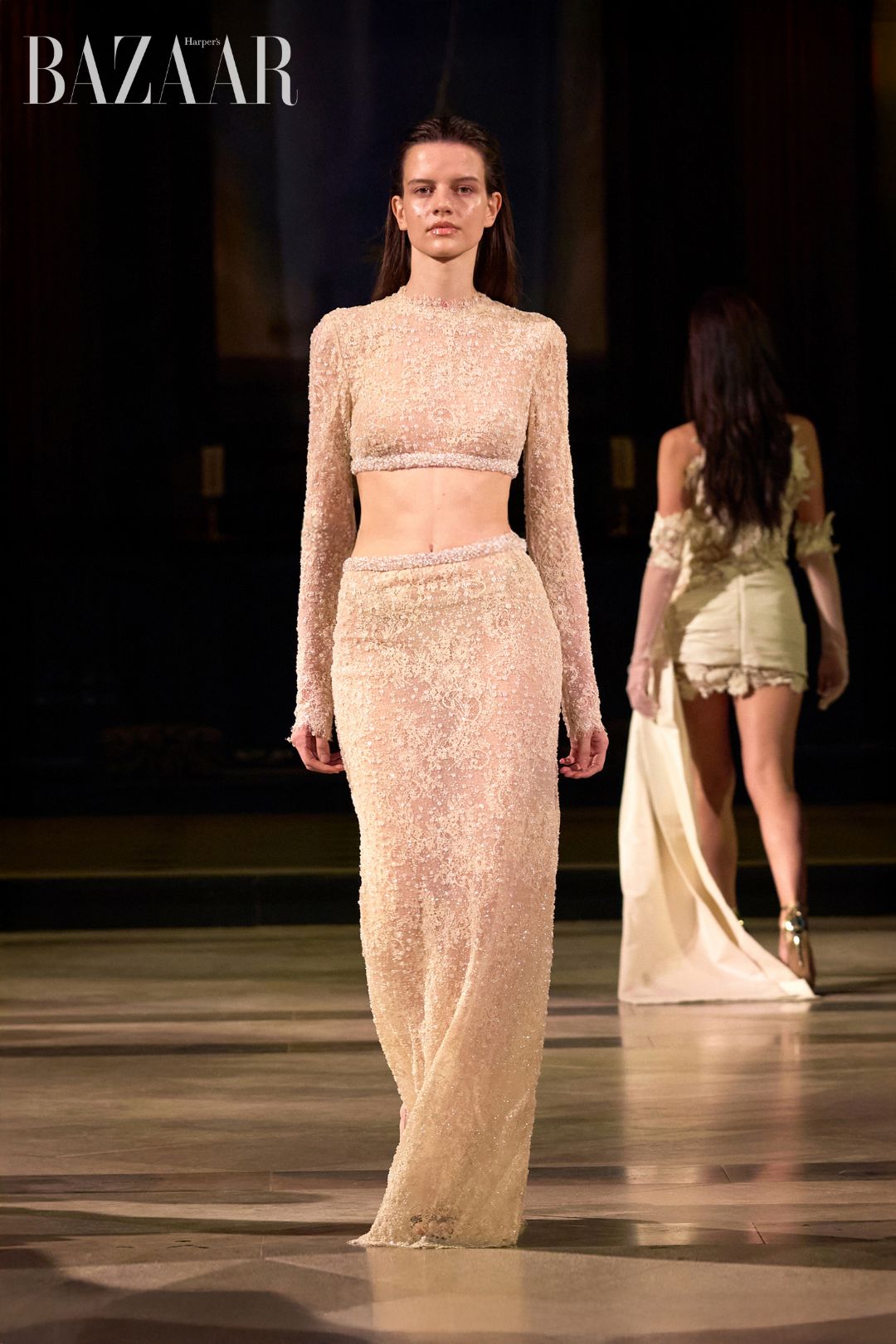 bzvn-ihf-studio-xuan-he-2025-london-fashion-week00012