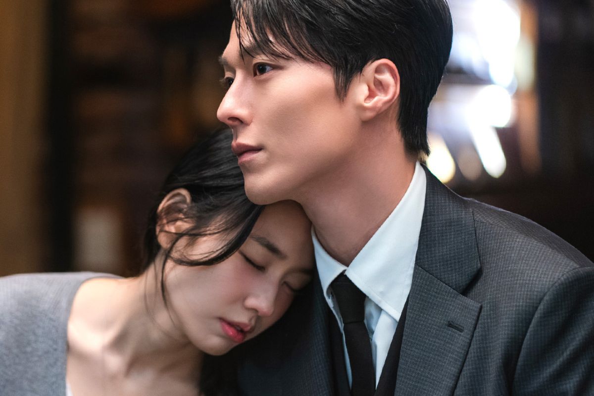 Nụ hôn bùng nổ (Dynamite kiss)