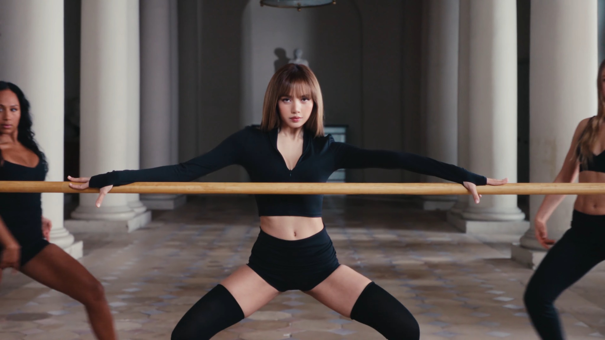 lisa thành công